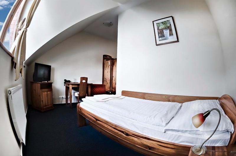Wellness Pension & Salas Saris Park Prešov Extérieur photo